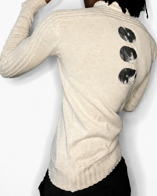 CARVE EMBROIDERED KNIT - SAND
