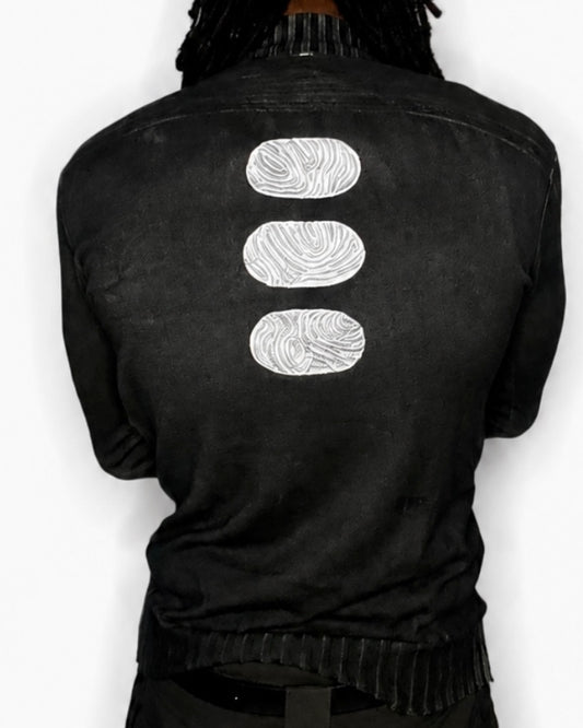CARVE EMBROIDERED KNIT - ASH